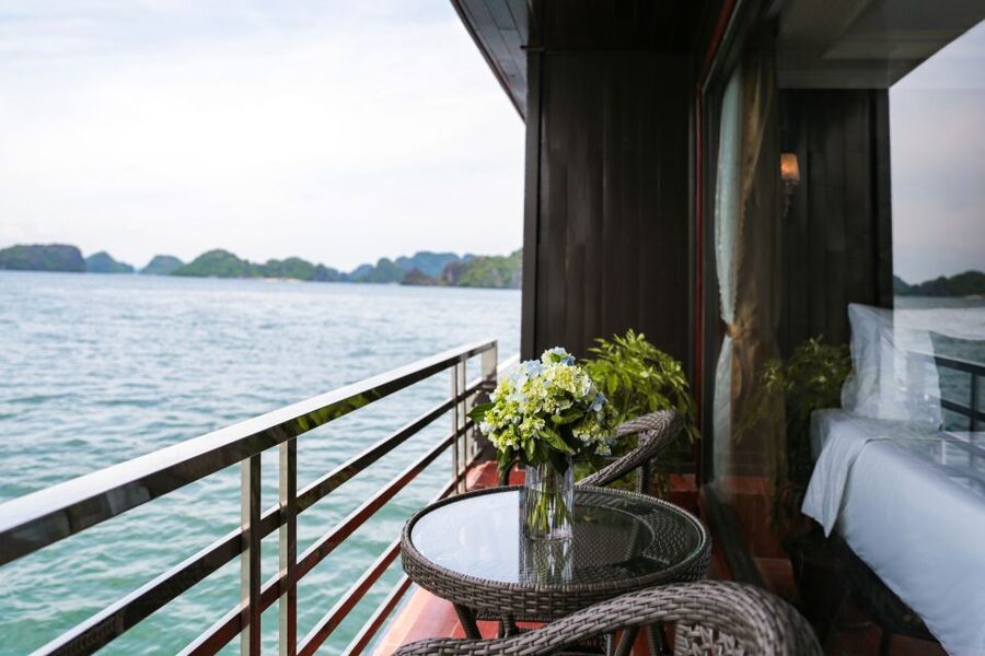 From Hanoi: 2-Day Halong and Lan Ha Bay La Pandora Cruise - The return to Hanoi