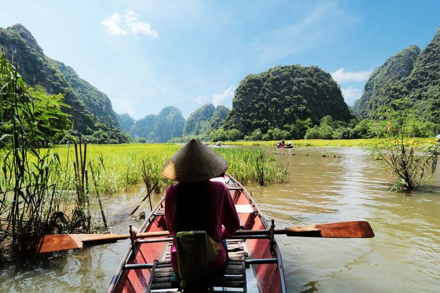 From Hanoi: 2-Day Ninh Binh Tour with Accommodation & Meals - The overnight stay in Tam Coc or Trang An