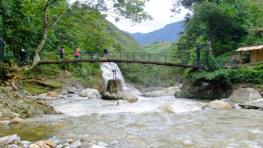 From Hanoi: 2-Day Overnight Sapa Tour by Limousine - Timing the return to Hanoi
