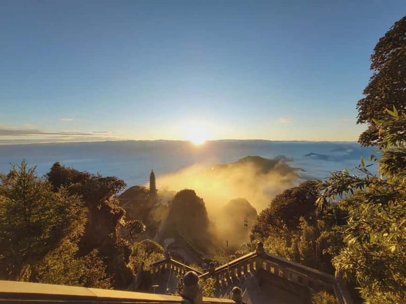 From Hanoi: 2-Day Sapa Limo Bus Tour & Fansipan Peak Visit - Lunch, check-in, and the first mountain walk