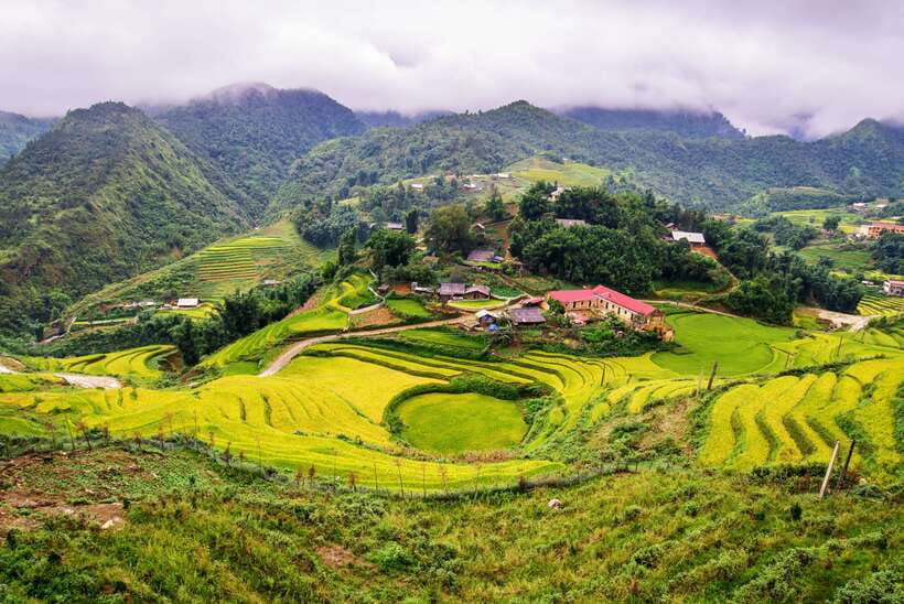 From Hanoi: 2-Day Sapa Trek Tour - Luxury Limousine Transfer - Key points at a glance
