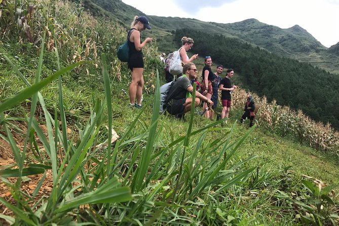 From Hanoi: 2 Days Luxury Sapa Trek & Fansipan Peak with Dcar - Who should choose this two-day trip?