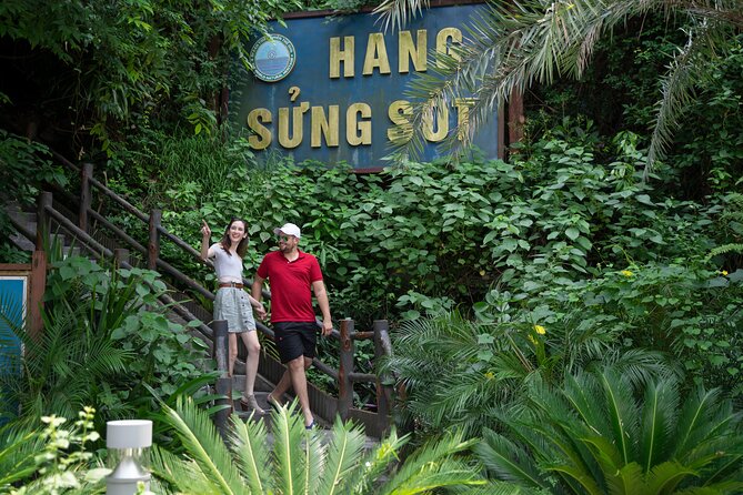 From Hanoi: 2D1N Ha Long Bay Deluxe Cruise with Bus Limousine - Kayaking, pearl farming, and the changing schedule