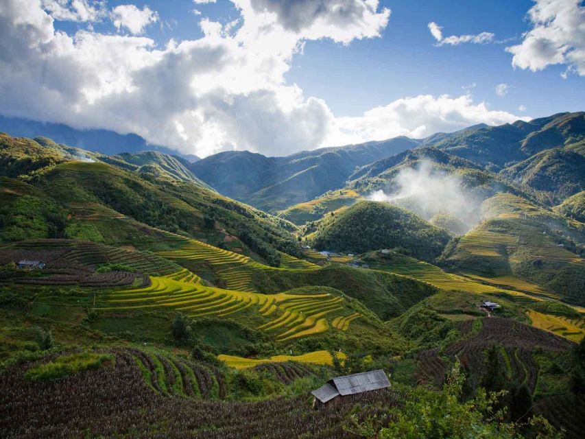 From Hanoi: 3-Day Sapa Trekking with Limousine Transfer - The limousine ride from Hanoi to Sapa