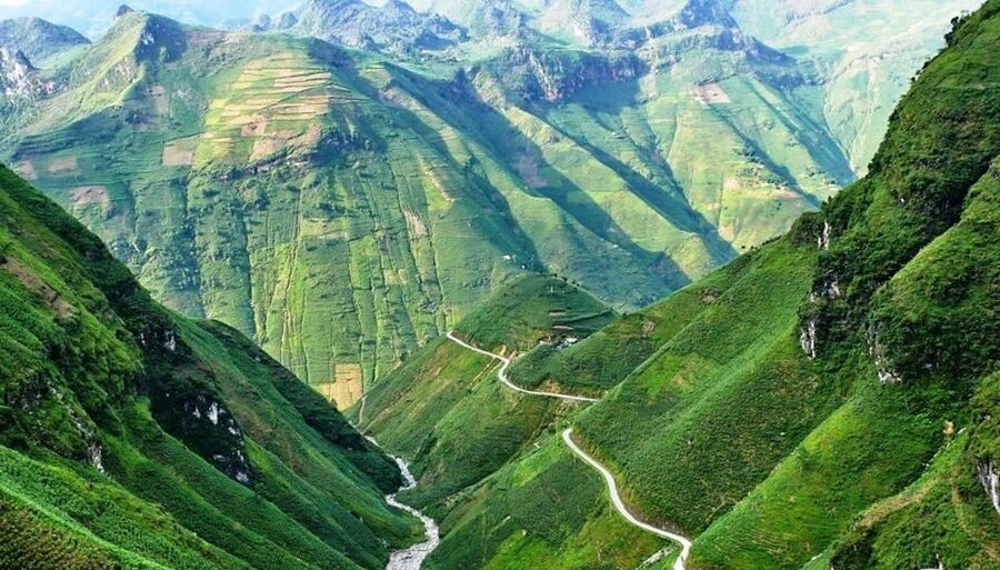 From Hanoi: 3-Day Sapa Trekking with Limousine Transfer - What the scenery and villages offer