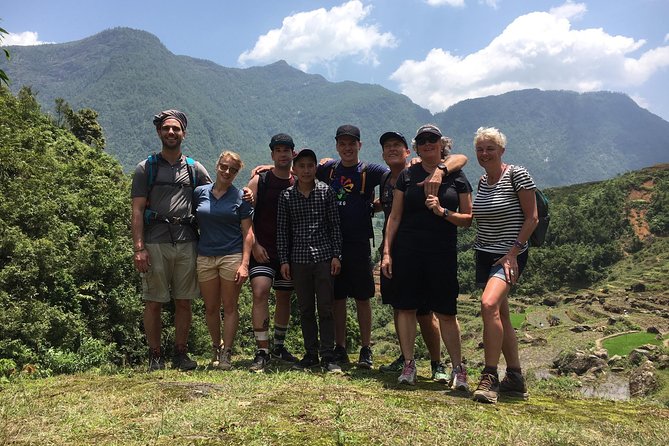 From Hanoi: 3 Days Luxury Sapa Trek & Fansipan Peak with Dcar - Hanoi to Sapa in a Dcar limousine