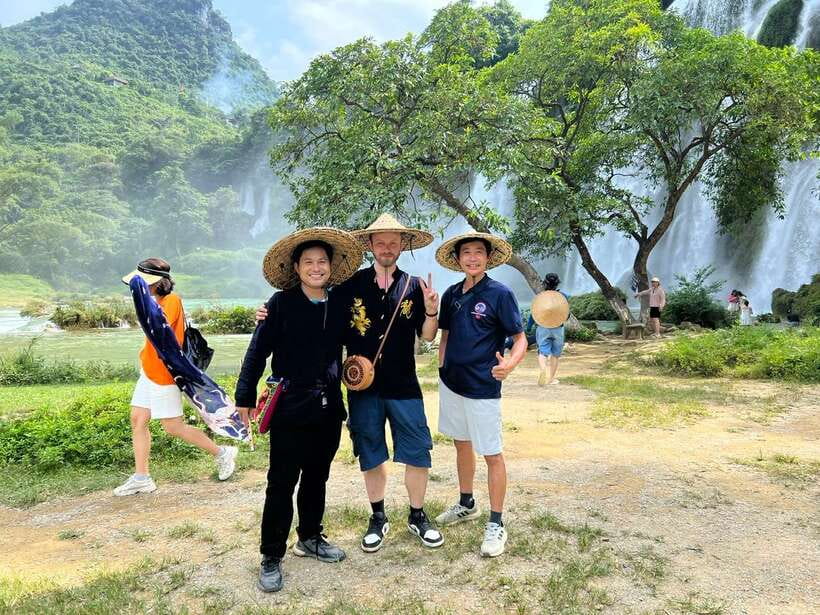 From Hanoi: Ban Gioc Waterfall & Angel Mountain 2-Day Tour - Tiger Cave before the crowds arrive