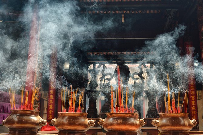 From Hanoi: Full-Day City Tour with Hoa Lo Prison |Optional Lunch - Hoa Lo Prison, the most sobering stop