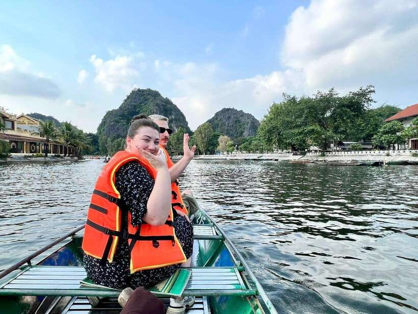 From Hanoi: Full-Day Ninh Binh Highlights Small Group Tour - Cycling country roads to Bich Dong Pagoda