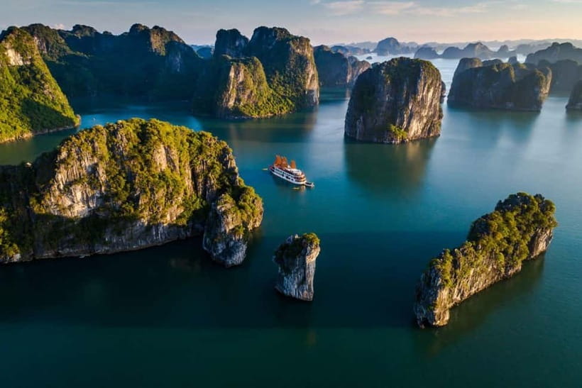 From Hanoi: Halong bay Luxury tour on 5 star cruise - Guides, food, and service