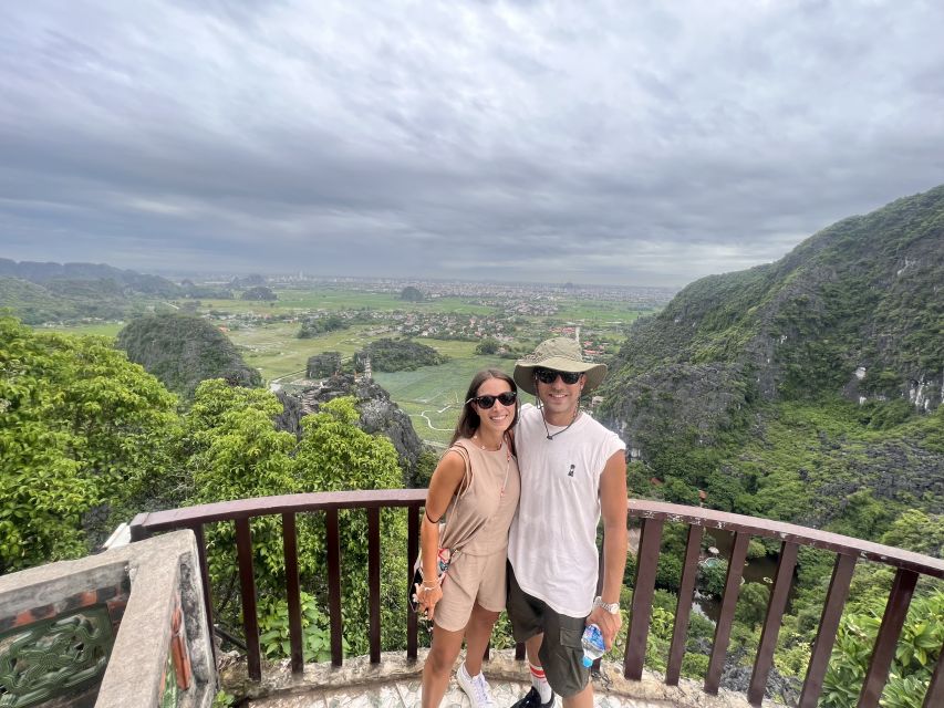 From Hanoi: Hoa Lu, Mua Cave and Tam Coc Full-Day Trip - Guides who shape the experience