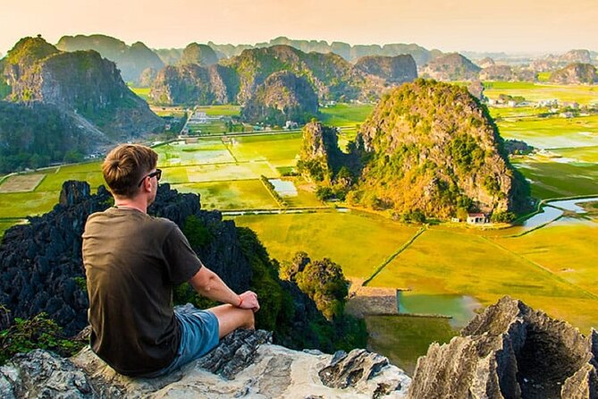From Hanoi: Hoa Lu, Tam Coc, and Mua Cave Scenic Day Trip - Guide quality and the group experience