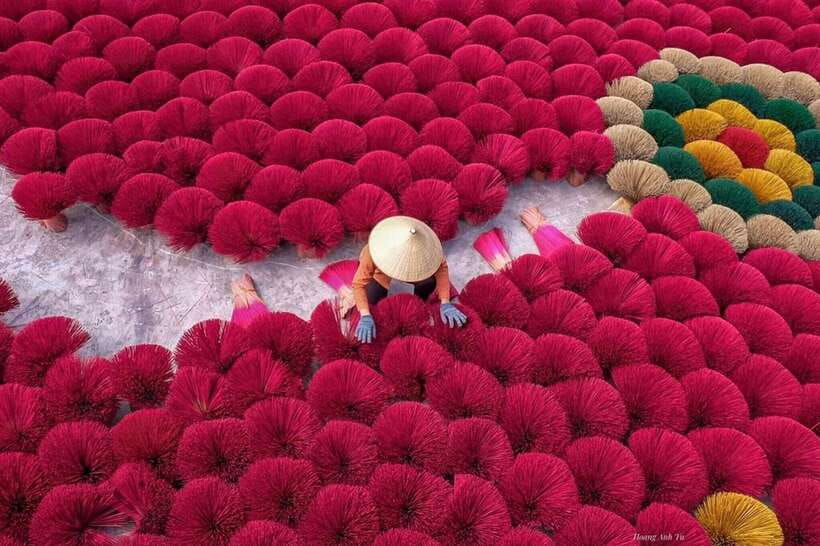 From Hanoi: Incense Village & Train Street Small Group Tour - Key points at a glance