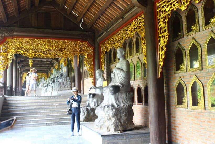 From Hanoi: Ninh Binh, Bai Dinh, Trang An and Mua Cave Trip - A buffet lunch with local choices