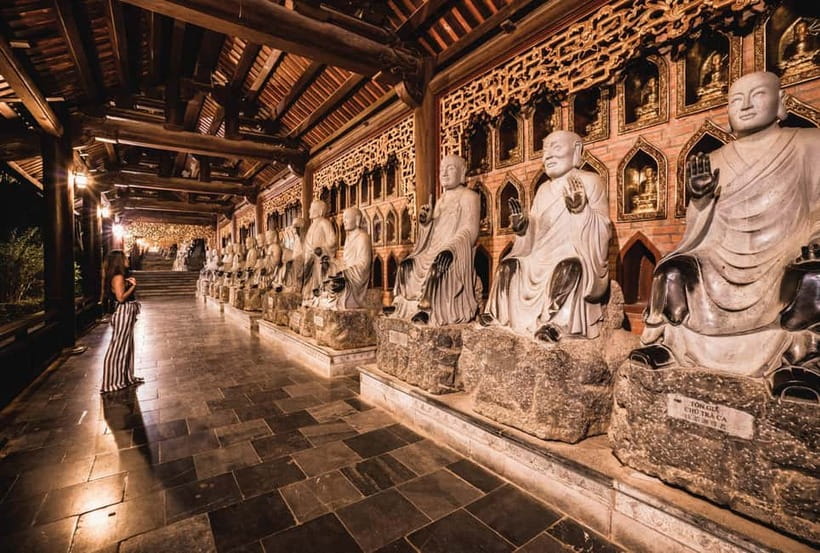 From Hanoi: Ninh Binh Boat Ride, Mua Cave Hike, Temple Visit - Choosing between Bai Dinh and Hoa Lu