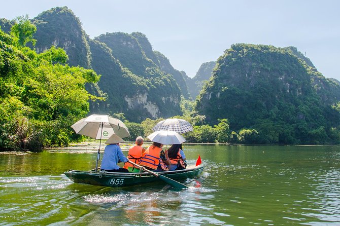 From Hanoi: Ninh Binh Tour Highlights - Transfer & Buffet Lunch - The early coach ride from Hanoi Old Quarter