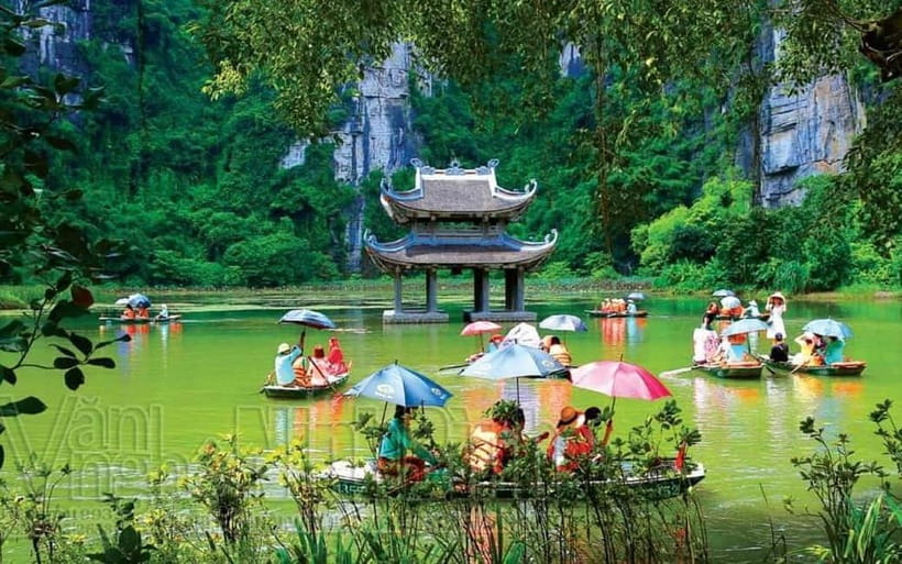 From Hanoi/NinhBinh: HoaLu-Bai Din- TrangAn- MuaCave-BichDon - Lunch, transport, and the real value of $27