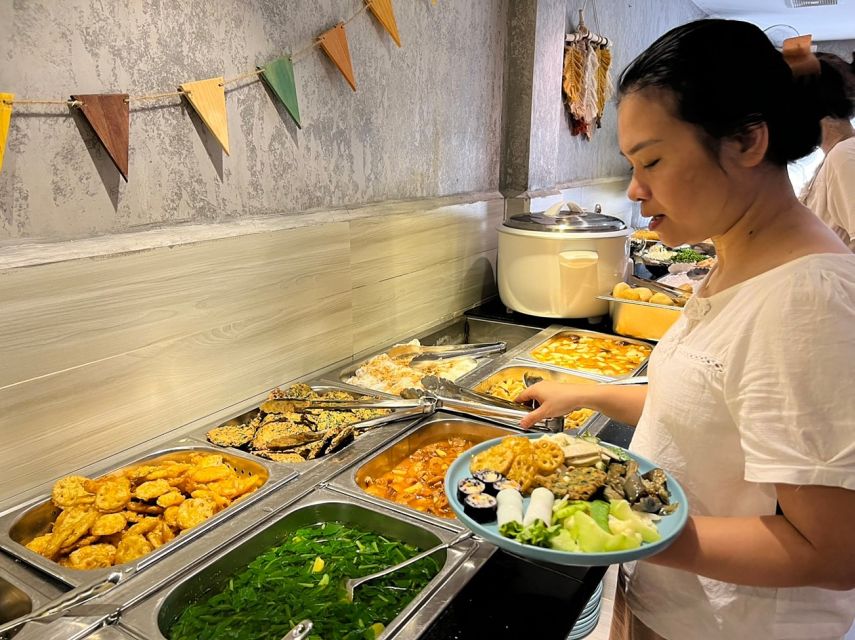 From Hanoi: Old Quarter Vegetarian Food Tour - Walking Hanoi’s Old Quarter between bites