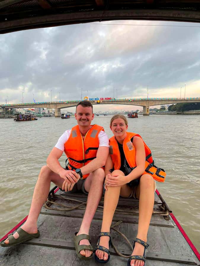 From HCM: Mekong Delta & Cai Rang Floating Market 2-Day Tour - Lunch and the road to Can Tho