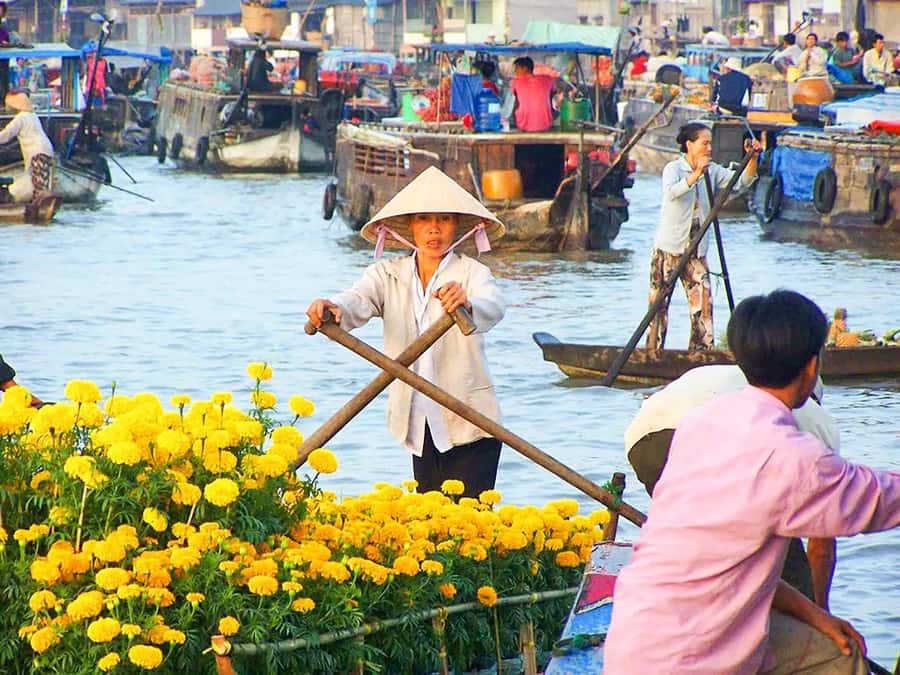 From HCM: Mekong Delta & Cai Rang Floating Market 2-Day Tour - Day one: leaving Ho Chi Minh City for My Tho