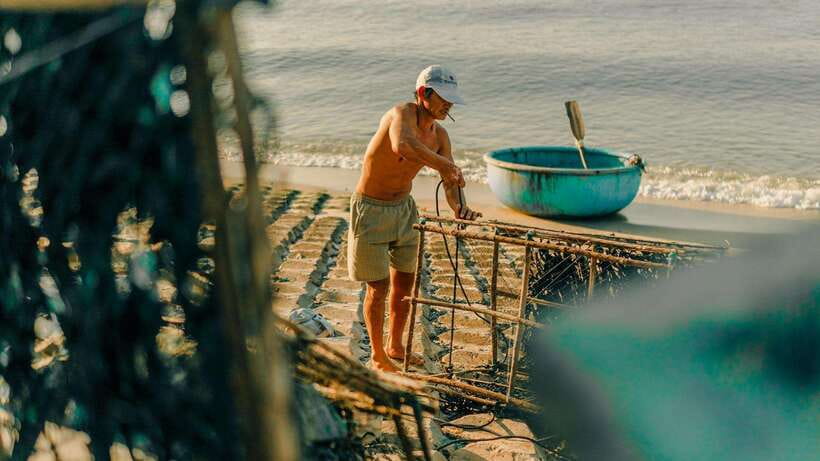 From HCM: Mui Ne Day Trip with Fairy Stream and Sand Dunes - Bai Da Ong Dia and the coastal opening
