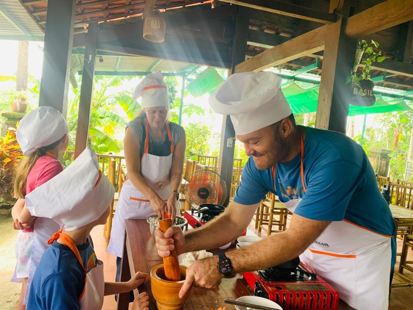 From Hoi An: Cooking Class at Organic Farm - A farm tour before the cooking begins