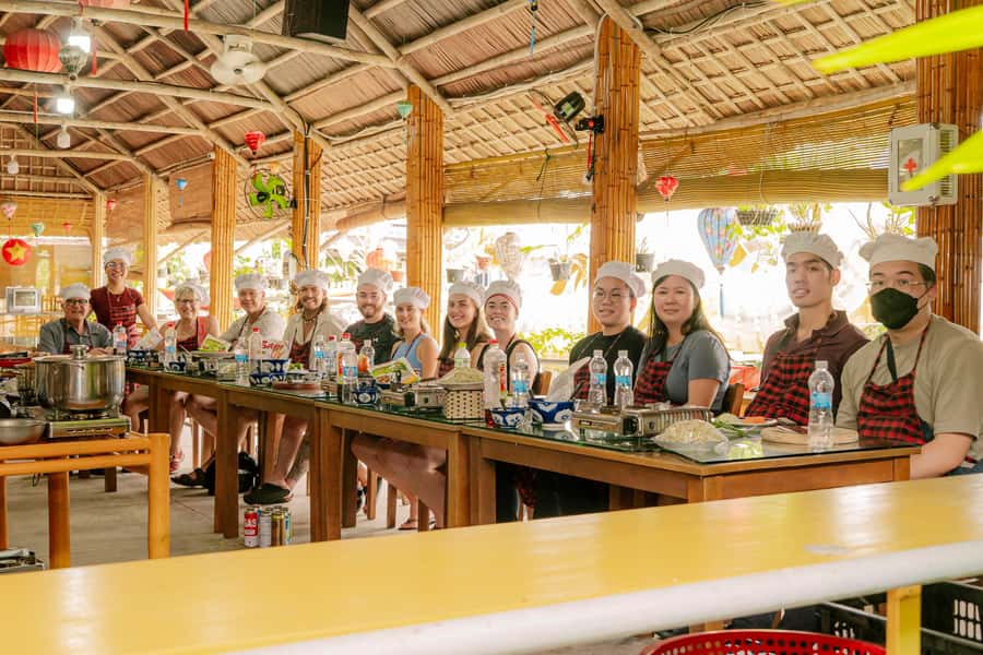From Hoi An: Market Tour, Basket Boat Ride and Cooking Class - Should you book the Hoi An market, boat, and cooking class?