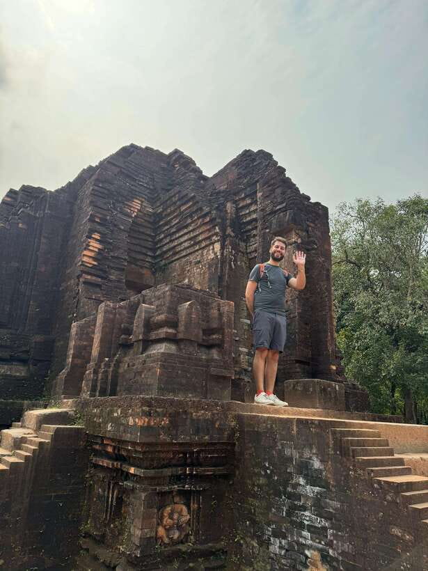 From Hoi An: My Son Sanctuary Afternoon Tour & Boat Trip - Guides, group size, and the value of a guided visit