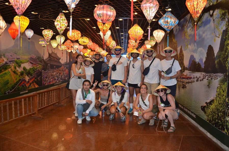 From Ninh Binh : Bai Dinh, Hoa Lu, Trang An, Mua Cave Tour - The 500 steps at Mua Cave