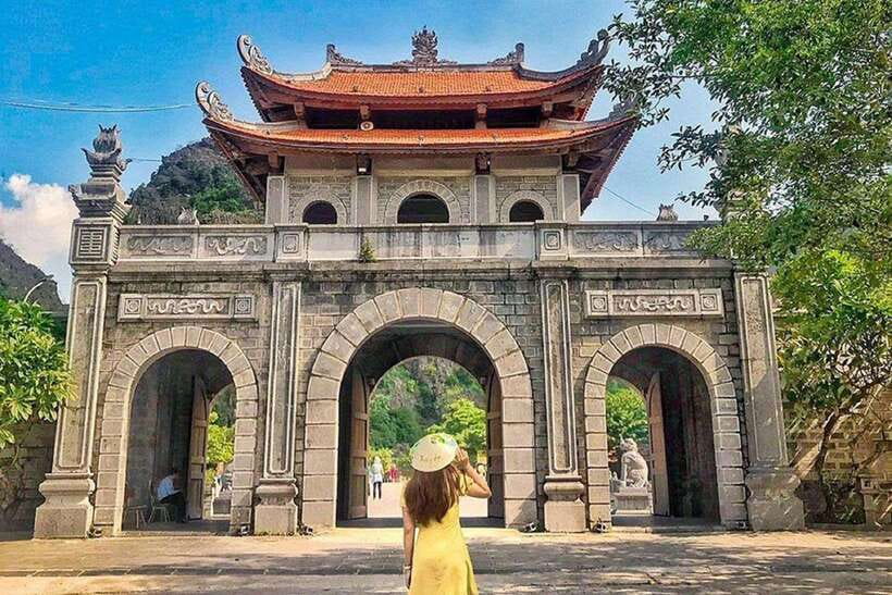 From Ninh Binh: Hoa Lu, Bai Dinh, Trang An, & Mua Cave Tour - Who should book this tour