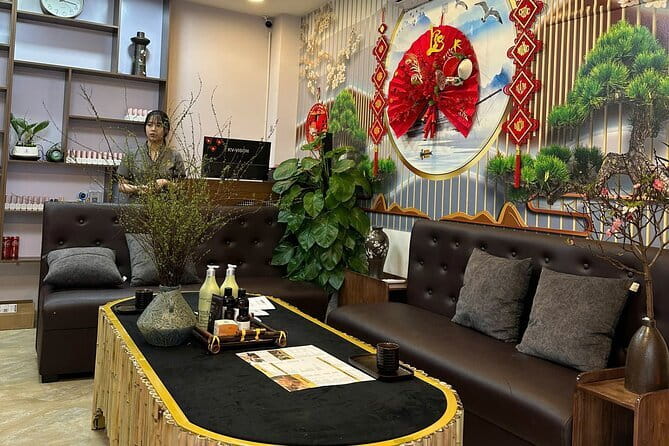 Full Body Combo with Aromatherapy or Deep Tissue treatment - Who will get the most from this treatment?