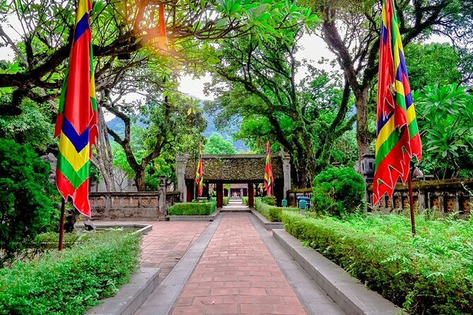 Full-Day Hanoi City Tour with Hidden Local Life Experience - The guides make the difference
