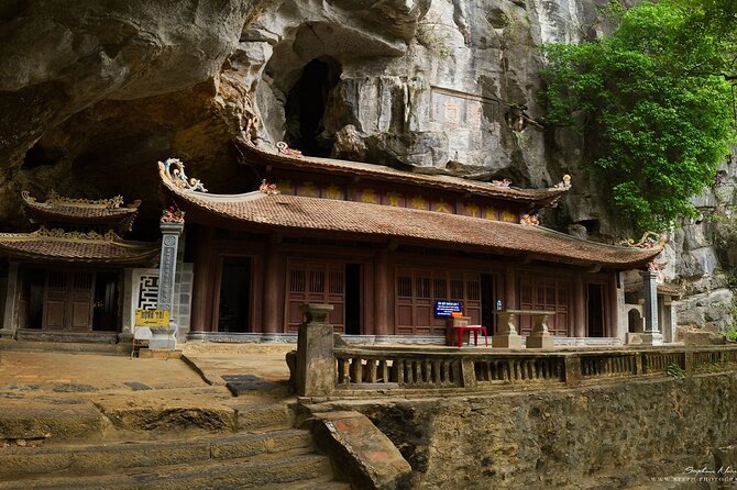 Full Day Private Tour in Ninh Binh(Trang An-Bich Dong-Mua Cave) - Mua Cave and the climb to Ngoa Long Mountain
