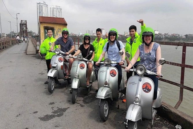Full-Day Private Walking Tour in Hanoi City - 48 Hang Ngang and the 1945 declaration
