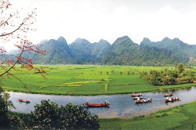 Full Day Tour to Perfume Pagoda with Traditional Boat Ride - Thien Tru Pagoda and the first temple visit