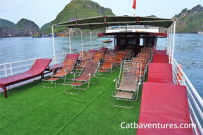 Full day trip to Lan Ha-Ha Long Bay from Cat Ba, avoid the crowds - Swimming and snorkeling at Ba Trai Dao Beach