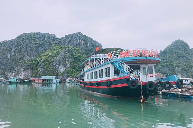 Full day trip to Lan Ha-Ha Long Bay from Cat Ba, avoid the crowds - Lunch on the boat, with vegetarian and seafood choices