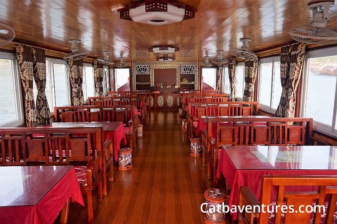 Full day trip to Lan Ha-Ha Long Bay from Cat Ba, avoid the crowds - Guides, group size, and the feel of the day