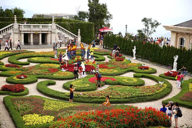 Golden Bridge & Ba Na Hills 1 Day including buffets lunch & 2 ways Cable Car - Buffet lunch gives you a useful midday break