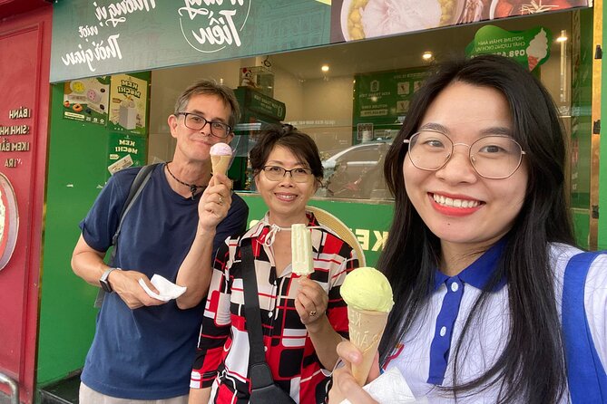 (Group/Individual) HANOI STREET FOOD TOUR - The guides can make or break the walk