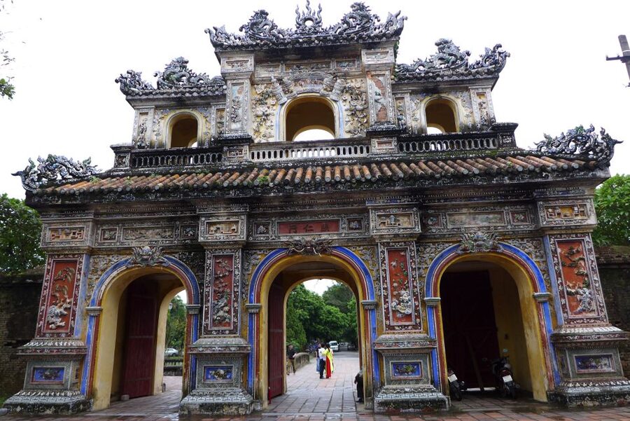 Guided Private Tour – Explore Hue’s Royal Tombs & Thien Mu - The guide is the main reason to book privately