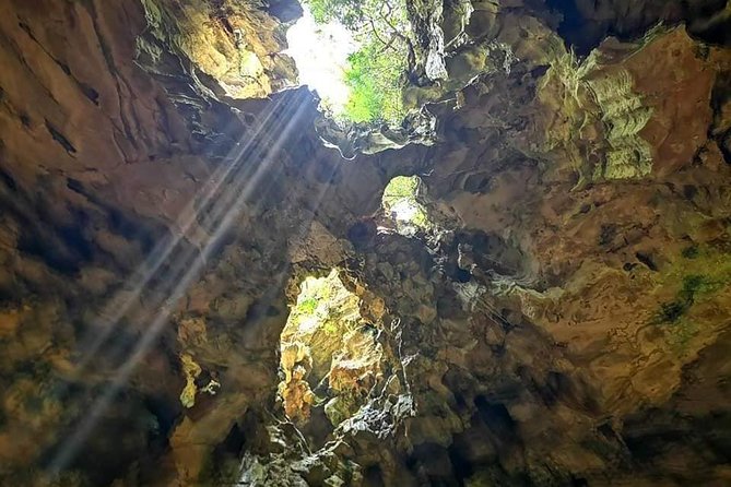 Guided Tour to Marble Mountains & Hoi An Walking Tour , Night Market, Boat Ride - The drive to Hoi An and the value of a private vehicle
