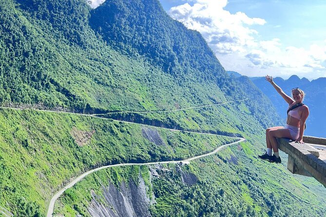 Ha Giang Loop 3 days Small group- From Ha Noi - The social side, from karaoke to shared meals