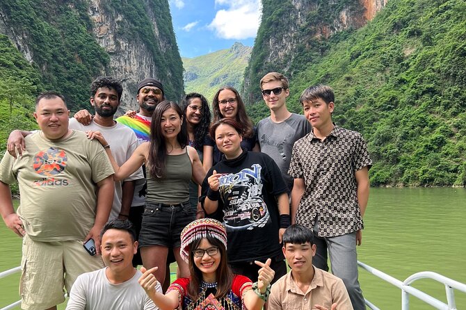 Ha giang loop 3days and 2nights with easy rider - Day 2: Ma Pi Leng Pass and the Nho Que River