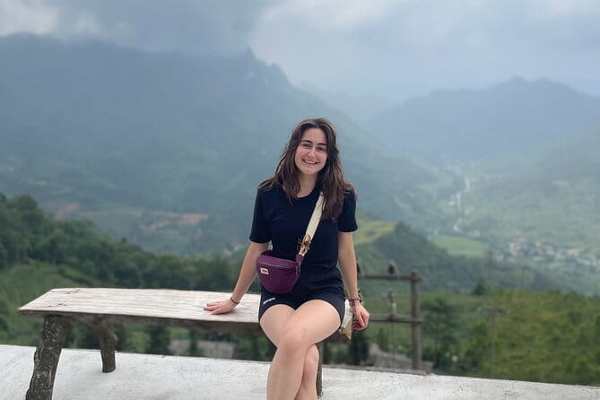 Ha Giang Loop motorbike Private 4 days Tour all inclusive - Day 1: Du Gia, waterfalls, and the first mountain roads