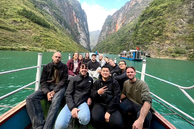 Ha Giang Majestic Tours -3 days Easy Rider Package. - Day one: Bac Sum Pass, Heaven Gate, and Tam Son