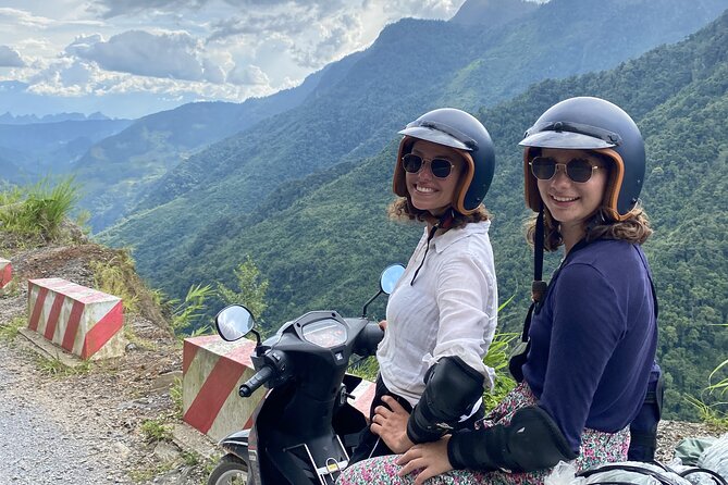 Ha Giang Tour 4 Day-3-Night, English Speaking Guide, Small Group - Day four: Road 181 and Hmong linen weaving in Lung Tam