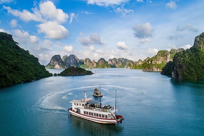 Ha Long Bay Six Hours Trip Kayaking & Swimming on Beach - The morning ride from Hanoi to Tuan Chau Island