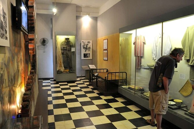 Ha Noi City Tour & Coffee Class - The Old Quarter by tram and St. Joseph’s Cathedral