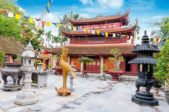 Hai Phong City Historical and Food Tour - Starting With Hai Phong Crab Soup
